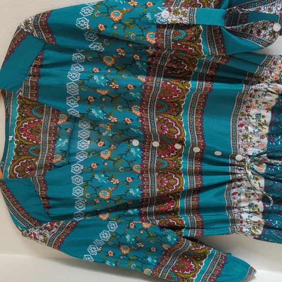 Bohemian dress size small. - Picture 2 of 3